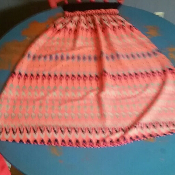 Dress - Picture 3 of 3